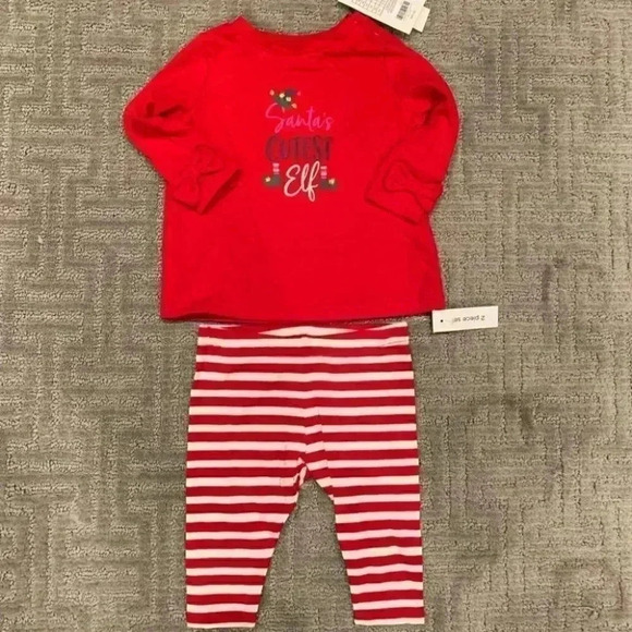 Crown & Ivy Santa's Cutest Elf Pajama Set - Picture 1 of 2